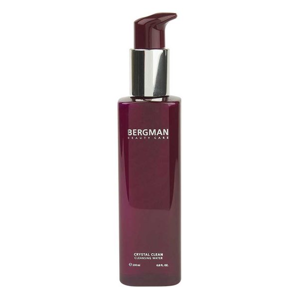 Bergman’s Crystal Clean Cleansing Water is a soft and moisturizing lotion that refreshes the skin and removes the last impurities and scraps of makeup.