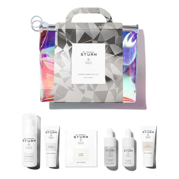 The WINTER ESSENTIALS KIT is the perfect skincare routine to cater to the effects of harsh winter weather conditions on the skin.